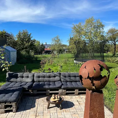 Villa Family-friendly, Entire House *